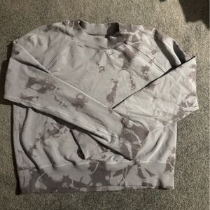 Perfectly oversizedzed crewneck diamond dye size 6